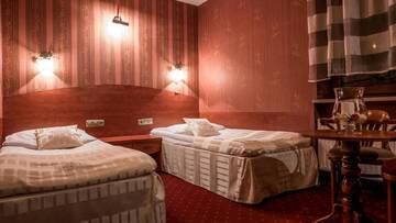 Фото номера Трехместный номер Отель Hotel Kosmowski г. Вжесня 4