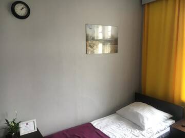 Фото номера Двухместный номер с 1 кроватью Хостелы Hostel Centrum г. Вжесня 10