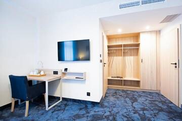 Фото номера Стандартный трехместный номер Курортные отели Ignasiak Hotel г. Вжесня 5