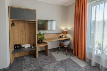 Фото номера Небольшой одноместный номер Отель Hotel Wegierki г. Вжесня 2